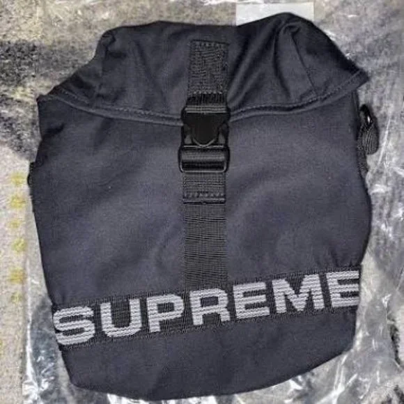 バッグ Supreme 23SS Field Side Bag Black s-l400.jpg